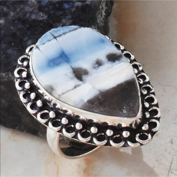 Jewelry - Owyhee Opal silver ring size 8